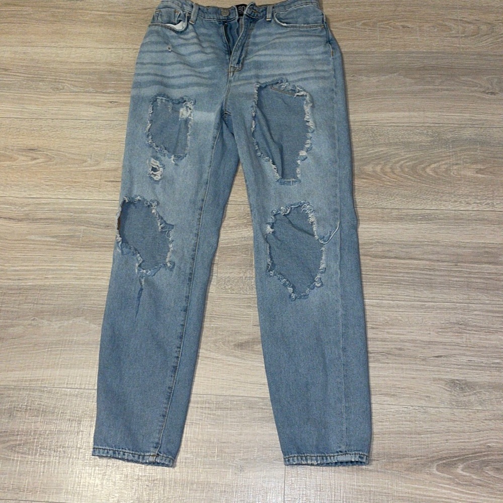 Urban Outfitters Mom High Rise Ripped Jeans